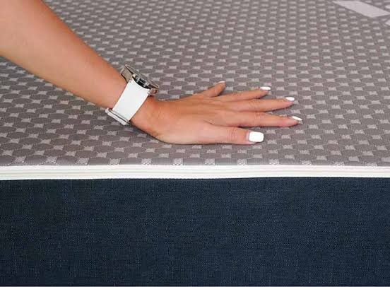 Đánh giá nệm foam Aroma về chất liệu áo vải gấm xốp cao cấp