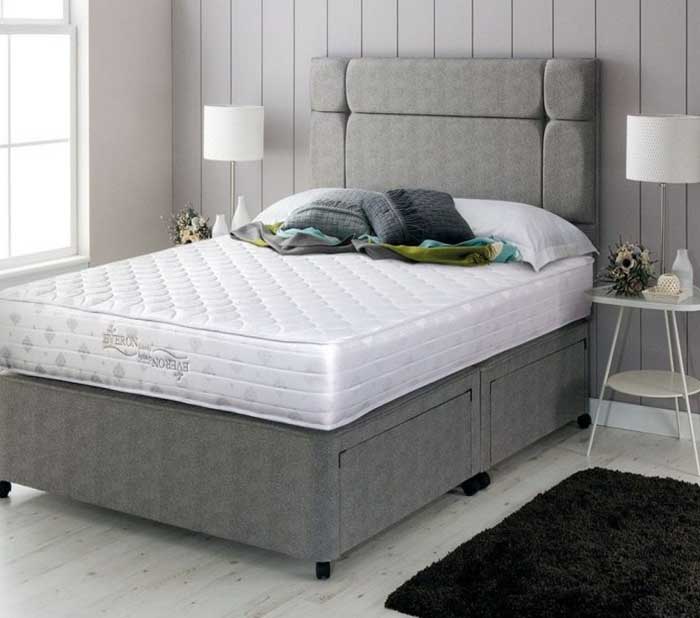 Nệm lò xo có độ bền cao, thiết kế nguyên khối với độ dày thấp nhất 23cm