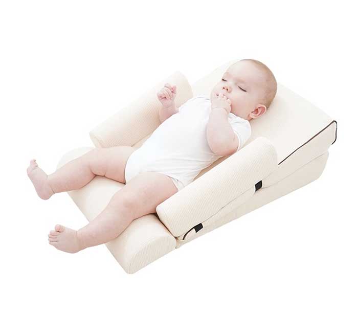 Nên giặt kỹ sản phẩm trước khi cho bé sử dụng