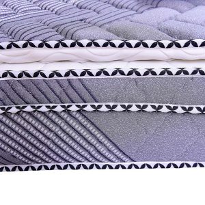 Nệm có 4 viền rất êm và bền
