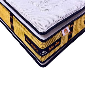 Nệm có 4 viền rất êm ái và chắc chắn