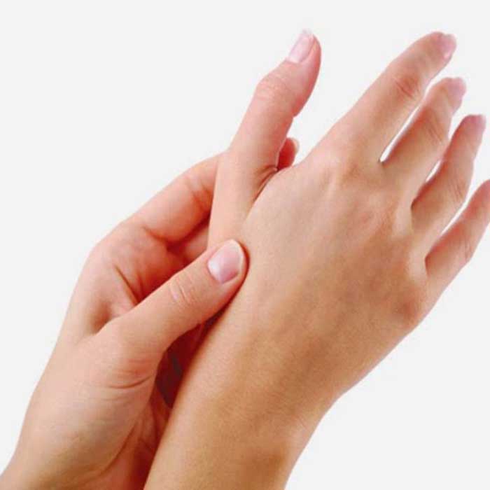 Nếu tình trạng bị tê tay khi ngủ xảy ra thường xuyên thì người bệnh cần lưu ý