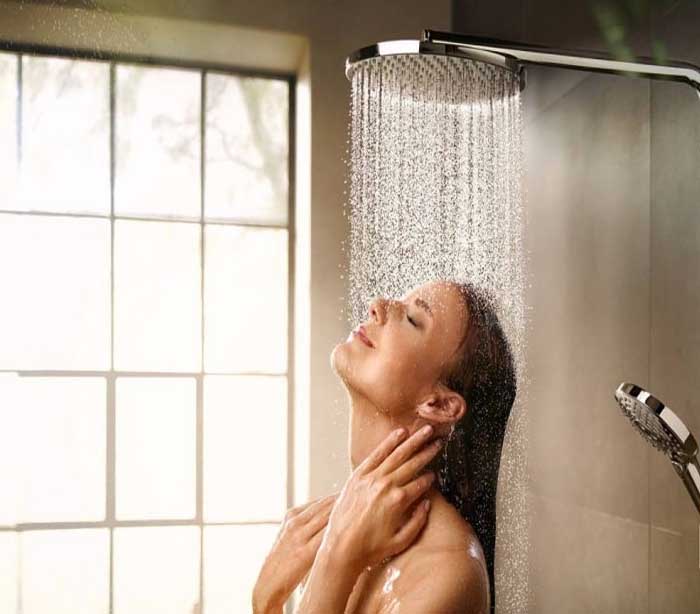 Tắm nhẹ trước khi đi ngủ là cách để thả lỏng cơ thể cho trí não thư giãn